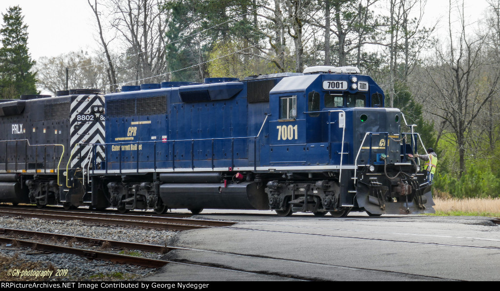 CPR 7001 shunting cars